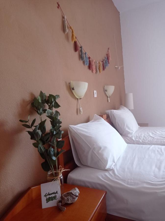 Studios Nina Amoopi Bagian luar foto